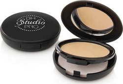 BH Cosmetics Pro Matte Finish Pressed Powder 215 11gr
