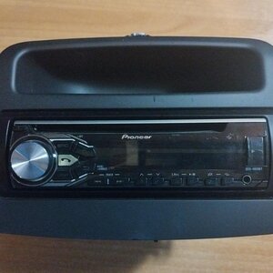 Pioneer DEH-4800BT Ηχοσύστημα Αυτοκινήτου Universal 1DIN (Bluetooth/USB/AUX) DEH-4800BT ME ΒΑΣΗ FIAT500L