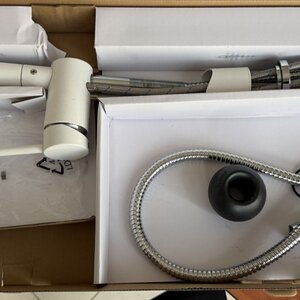 Blanco LINUS-S 516692 Μπαταρία Κουζίνας Πάγκου με Ντουζ Λευκή
