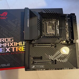 Asus ROG Maximus Z790 Extreme Motherboard Extended ATX με Intel 1700 Socket