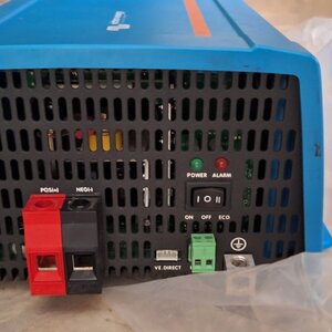 Victron Energy Phoenix VE.Direct GFCI 24/1200 Καθαρού Ημιτόνου Inverter Ισχύος με Τάση Εισόδου 24V (Μονοφασικό) PIN242120510