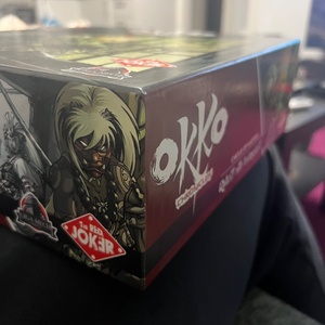 Επιτραπέζιο Παιχνίδι Okko's Chronicles: Cycle of Water Quest Into Darkness 13+ Ετών ALCOKC01 (EN) The Red Joker