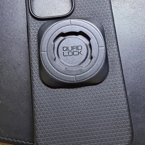 Spigen Liquid Air T (MagFit) iPhone 16 Pro Max – Custom με Quad Lock MAG Adaptor