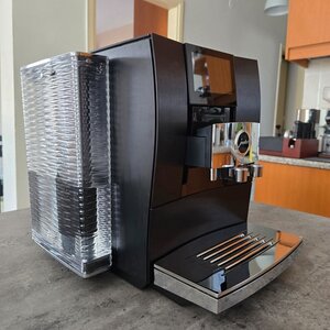 Jura Z10 Signature Line Αυτόματη Μηχανή Espresso 1450W Πίεσης 15bar με Μύλο Άλεσης Aluminium Dark Inox