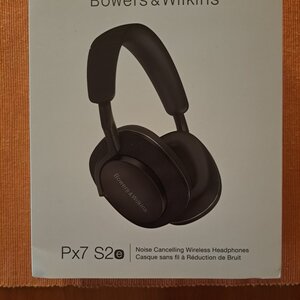 Bowers & Wilkins PX7 S2e Ασύρματα / Ενσύρματα Over Ear Ακουστικά με 30 ώρες Λειτουργίας και Quick Charge Μαύρα