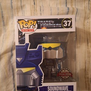 Funko Pop! Retro Toys Movies: Transformers - Soundwave 37 Special Edition