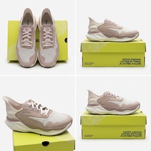 Clarks Pace Γυναικεία Sneakers Μπεζ 26184591