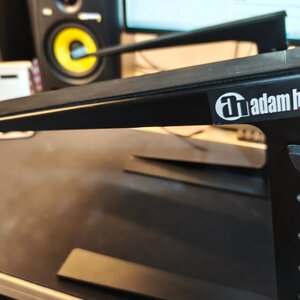 Adam Hall SLT-001 Βάση για Laptop SLT001