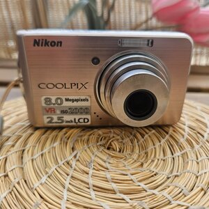 Nikon Compact Camera 8MP 3x Optical Zoom with 2.5" Display
