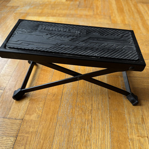 Hercules FS100B Υποπόδιο για Κιθάρα