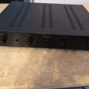 Vincent SA-32 Υβριδικός Προενισχυτής Hi-Fi Stereo Μαύρος