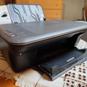 HP Deskjet 1050A All-in-One 