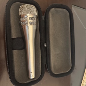 Shure KSM8 Δυναμικό Μικρόφωνο XLR Χειρός για Φωνητικά σε Ασημί Χρώμα