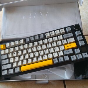 Ajazz AK820 Pro Hot-Swap Ασύρματο Gaming Μηχανικό Πληκτρολόγιο 75% με Flying Fish διακόπτες και RGB φωτισμό (Αγγλικό US) Γκρι