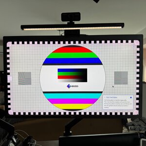 LG UltraFine 27MD5KLP-B IPS Monitor 27" 5120x2880 με Χρόνο Απόκρισης 14ms GTG
