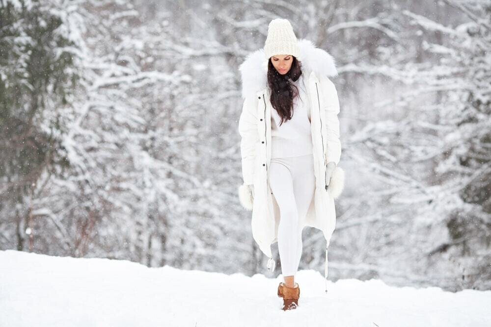 Snow day με white look