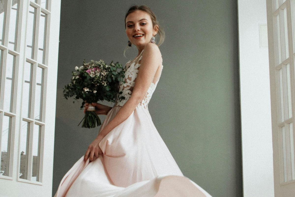 Die elegantesten Hochzeitskleider für Ziviltrauungen