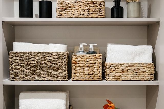 How to organize your bathroom!