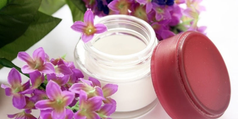 Buying Guide: How to choose the right face cream