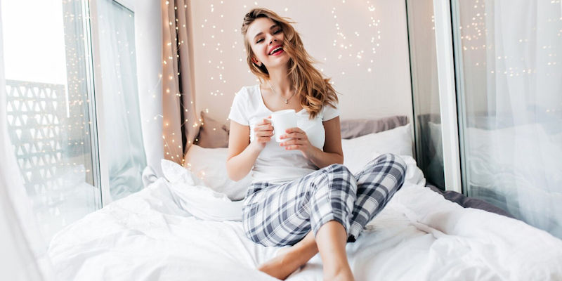 Pyjamas & Loungewear: Wie man zu Hause die ultimative gemütliche Atmosphäre schafft