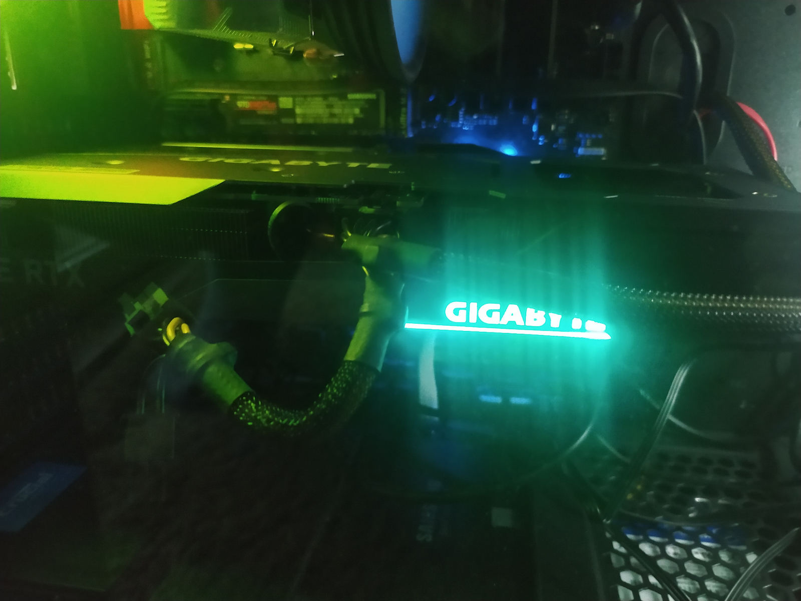 Gigabyte GeForce RTX 3060 Ti 8GB GDDR6 Gaming OC (rev. 1.0) Κάρτα Γραφικών