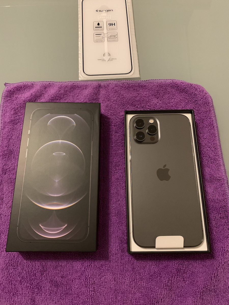 Apple iPhone 12 Pro Max 5G (6GB/128GB) Graphite
