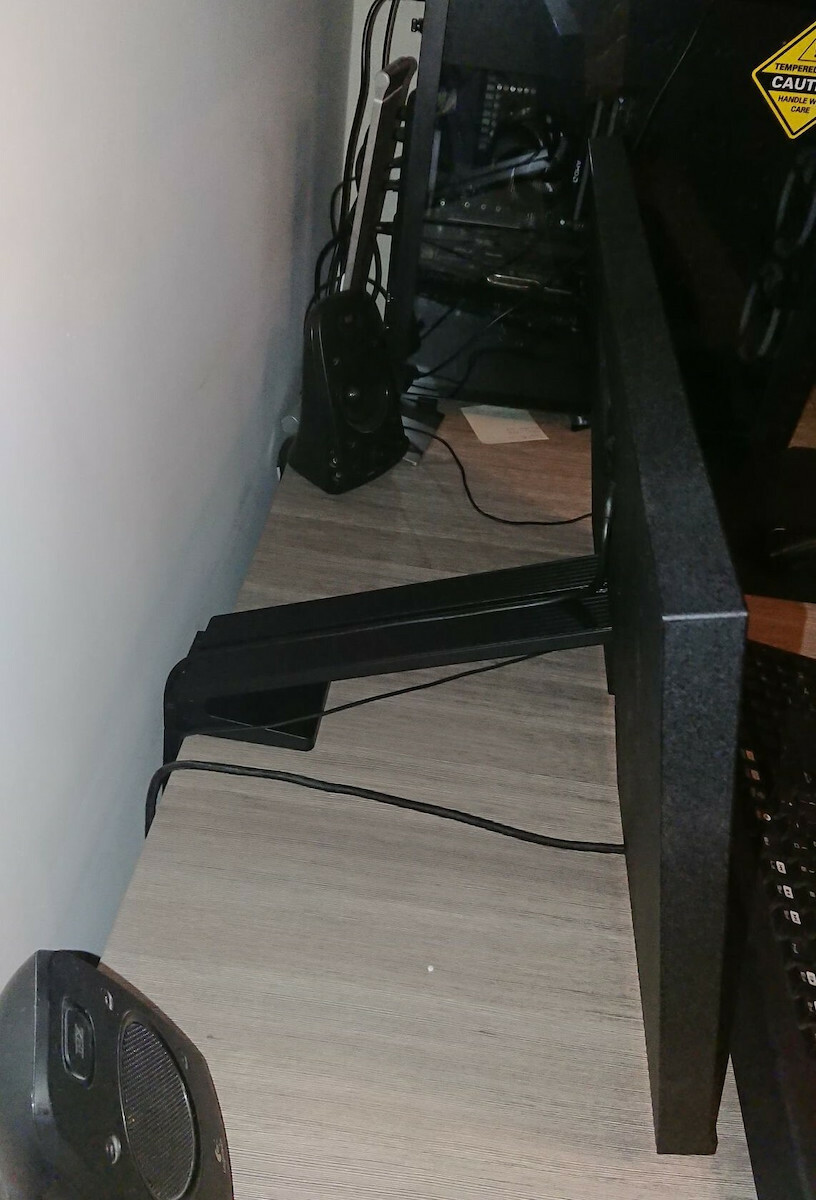 Samsung S27R750Q VA Monitor 27" QHD 2560x1440 144Hz με Χρόνο Απόκρισης 4ms GTG