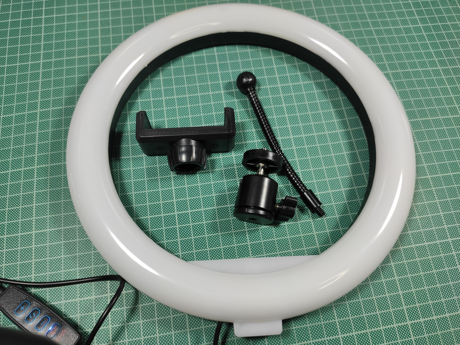 Ring Lamp Light LED USB Tripod 2.1m Ring Light 26cm 2500 - 4500K with Floor Tripod and Mobile Phone Holder