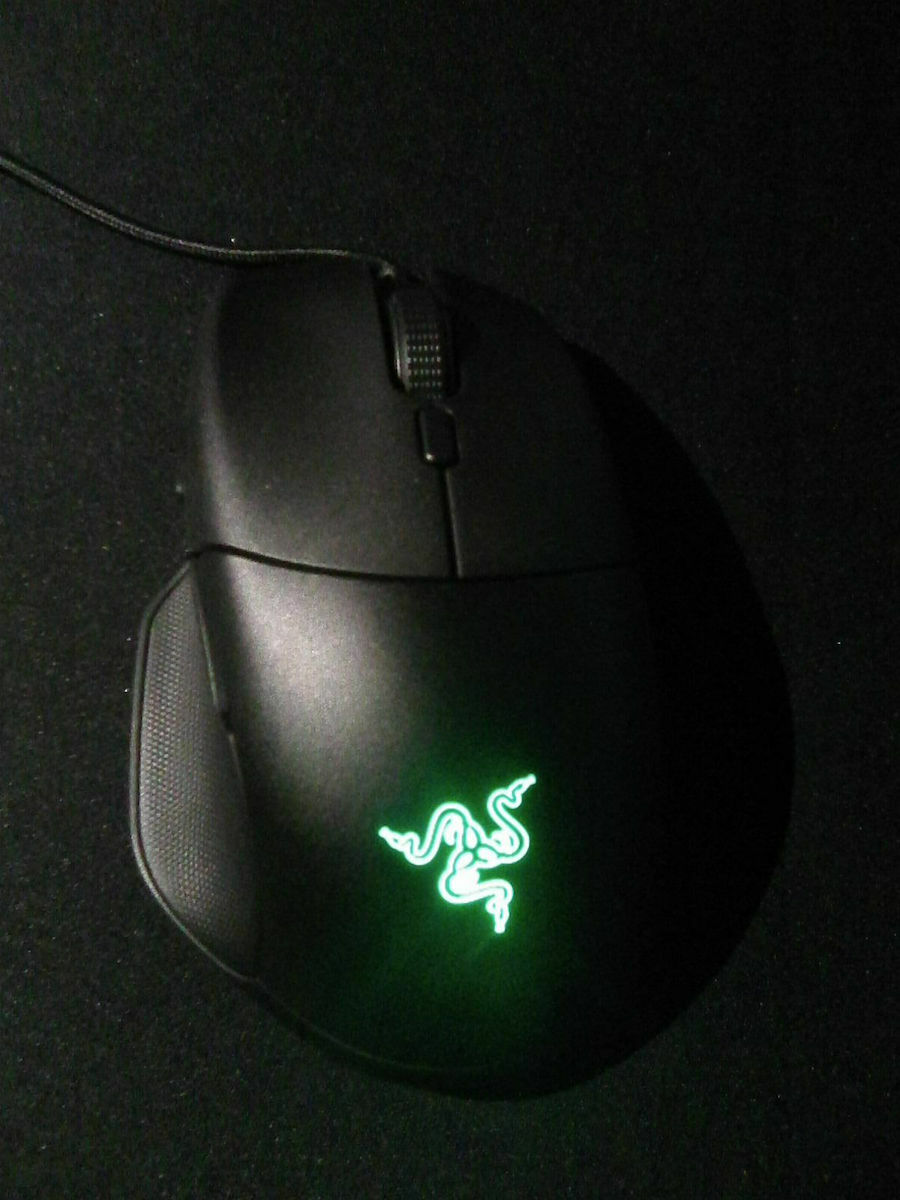Razer Basilisk Essential RGB Gaming Ποντίκι 6400 DPI Μαύρο