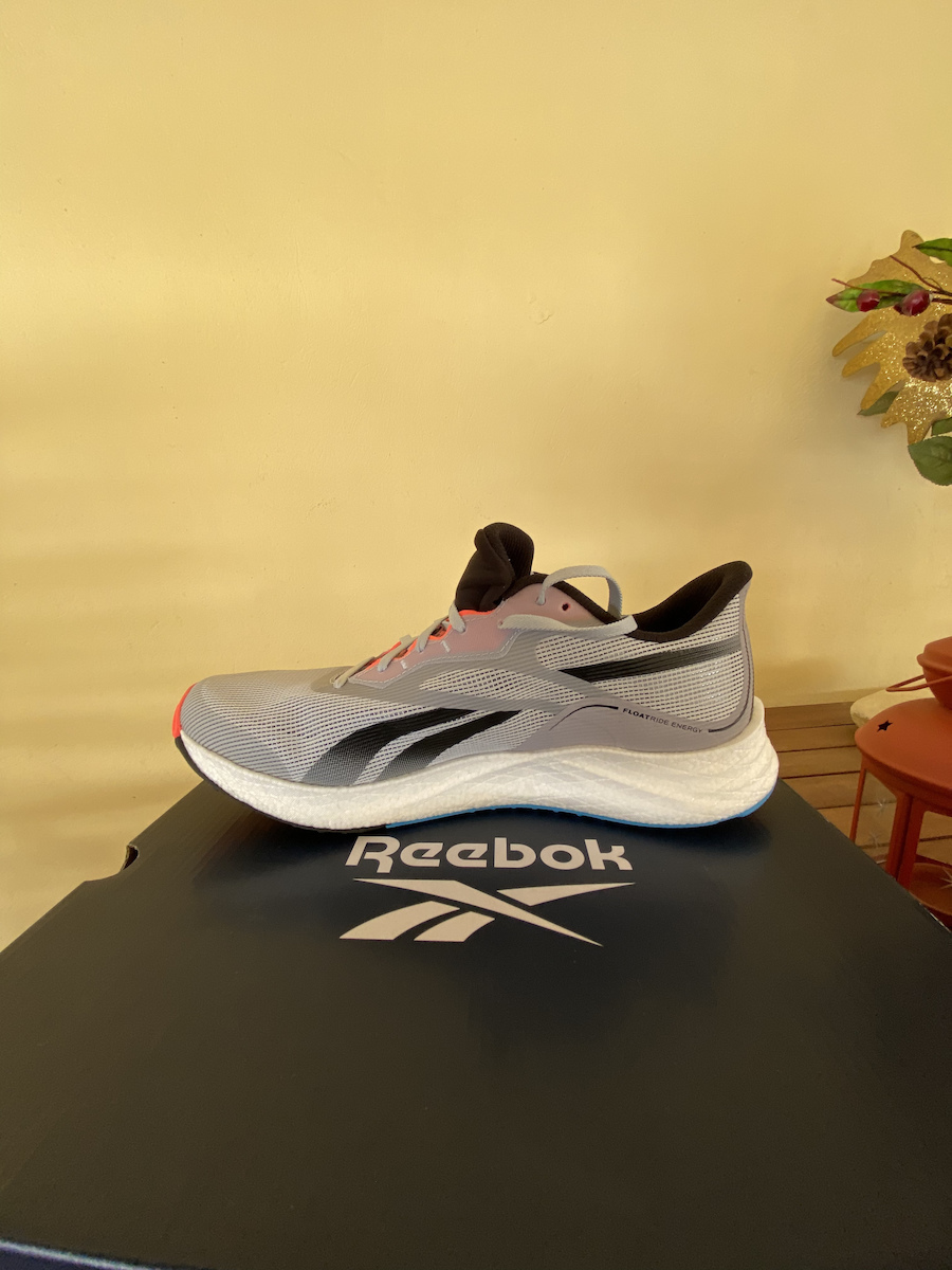 Floatride Energy 3 Мъжки Спортни обувки Running Черно / Бяло / Студено Сиво 4