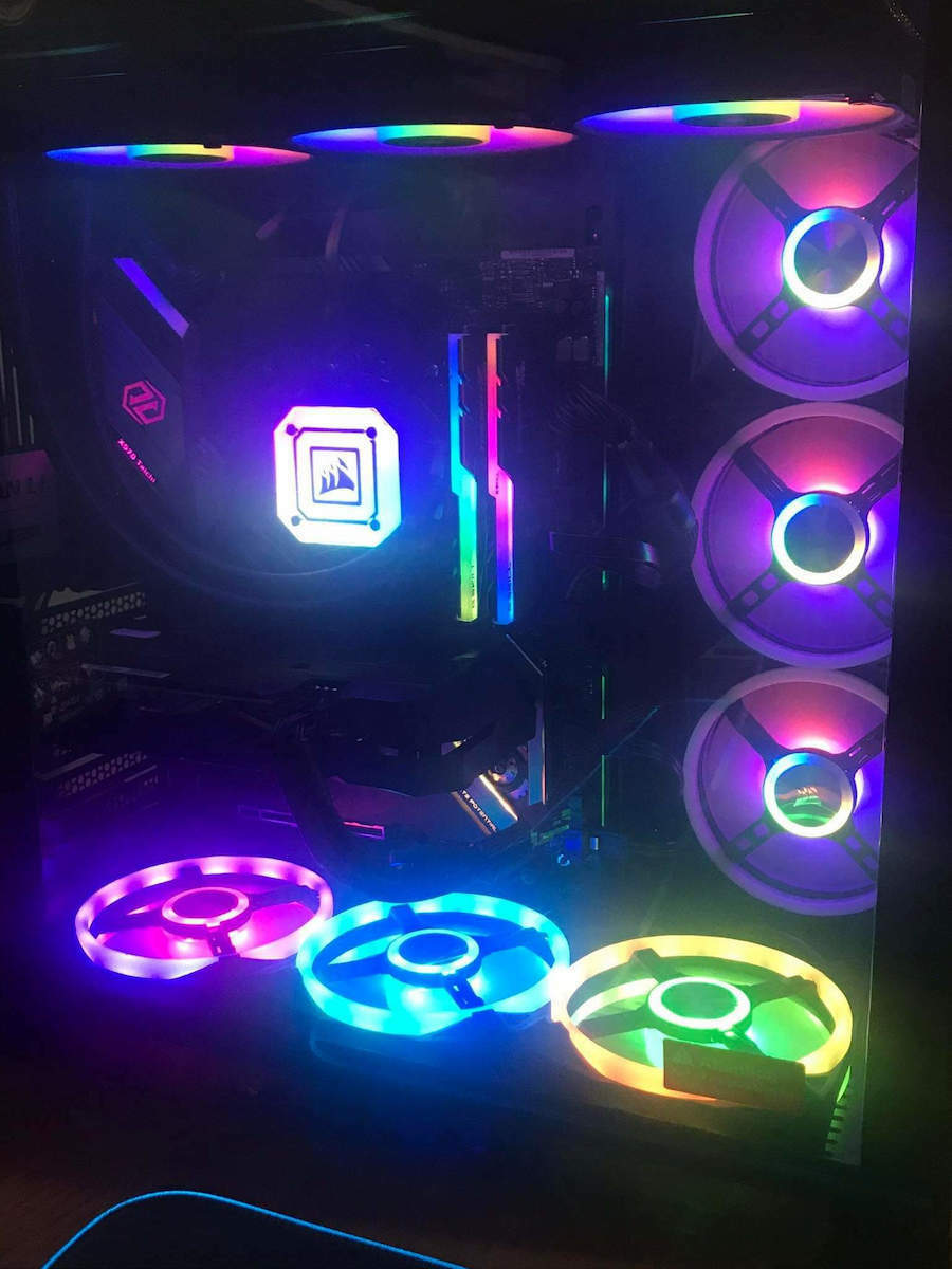 Corsair iCUE H150i Elite Capellix Wasserkühlung für Prozessor Dreifacher Ventilator 120mm für Sockel AM4/AM5/1200/115x mit RGB Beleuchtung