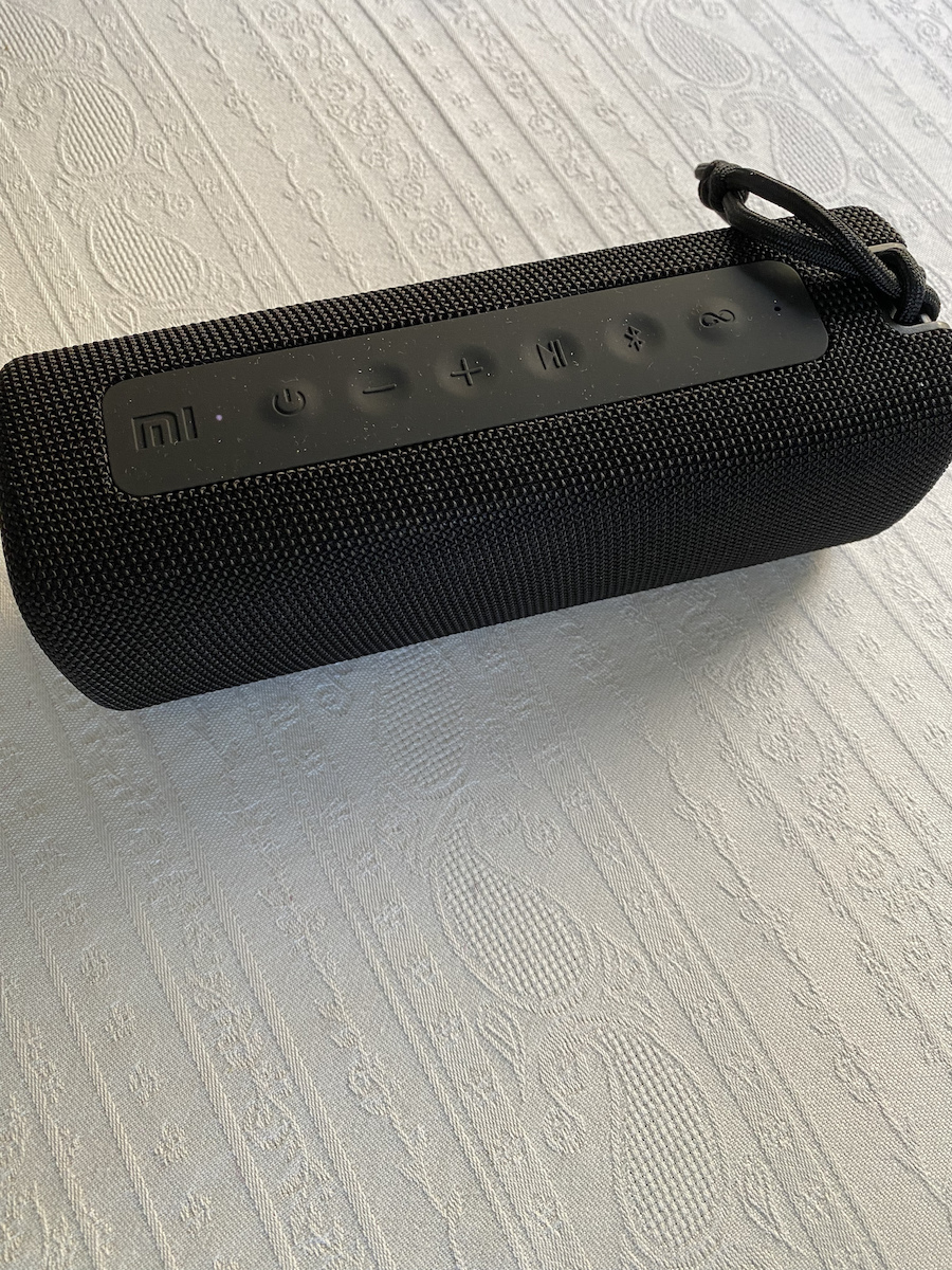 Xiaomi Mi Portable Waterproof Bluetooth Speaker 16W with Battery Life up to 13 hours Black