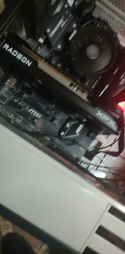 XFX Radeon RX 6600 XT 8GB GDDR6 Speedster SWFT 210 Grafikkarte