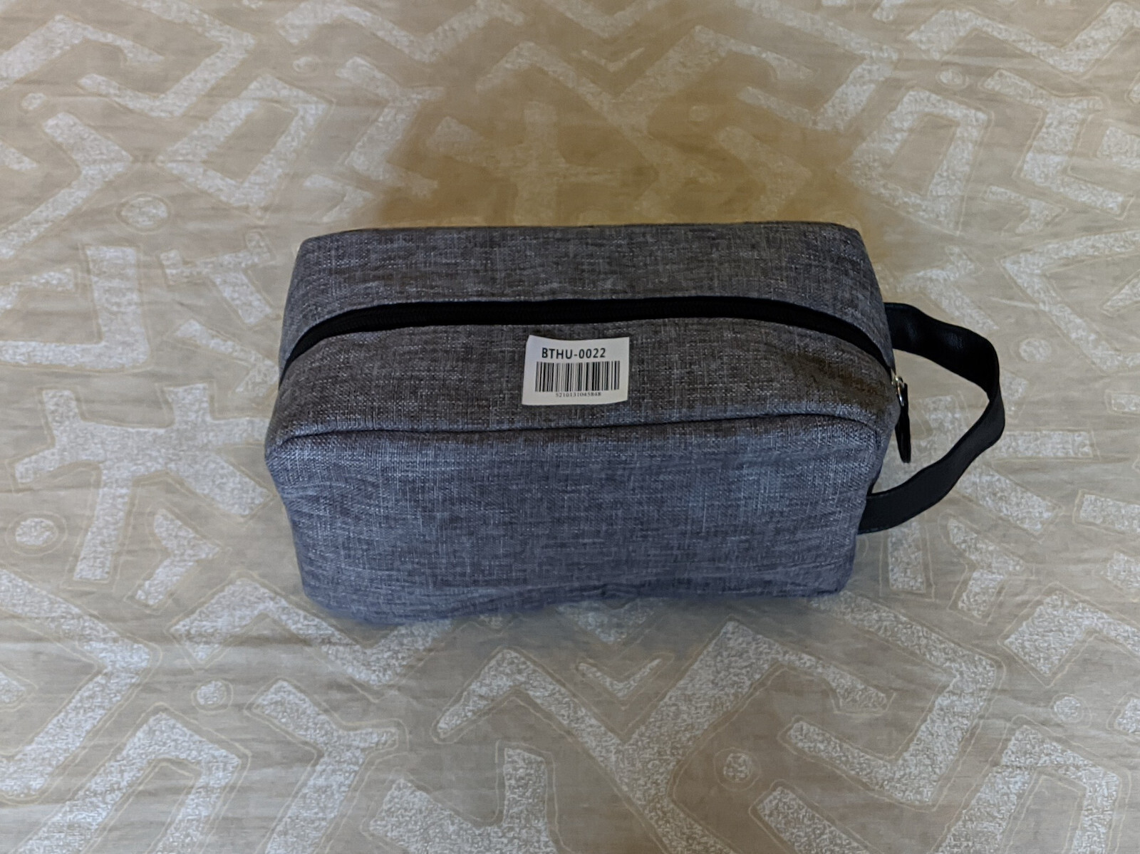 Toiletry Bag in Gray color 24cm