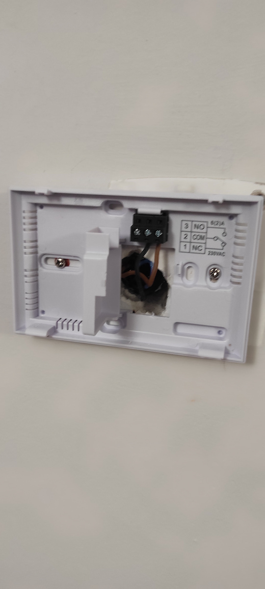 Emos P5604 Digital Thermostat Raum
