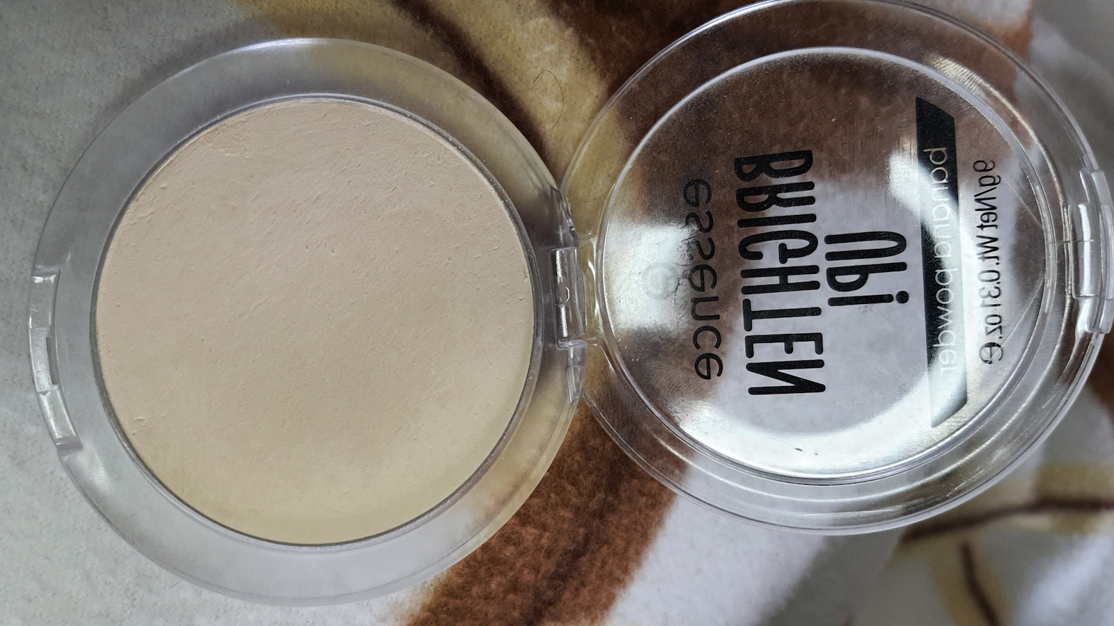 Essence Brighten Up Powder 10 Bababanana 9gr Skroutz.gr