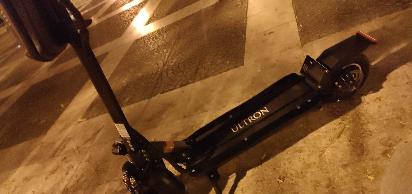 Ultron Electric Scooter with Maximum Speed 65km/h and 60km Autonomy Black