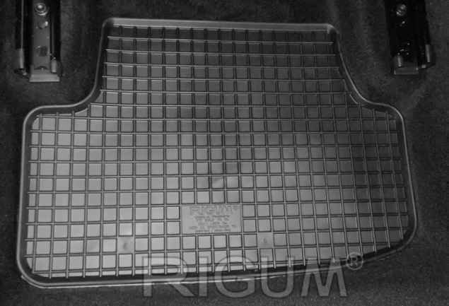 Rigum Set of Front and Rear Mats 4pcs for Seat Leon Volkswagen Golf Audi A3 2012 2019 Black