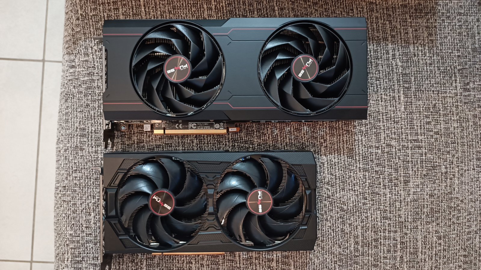 Sapphire Radeon RX 6750 XT 12GB GDDR6 Puls Placă Grafică (11318-03