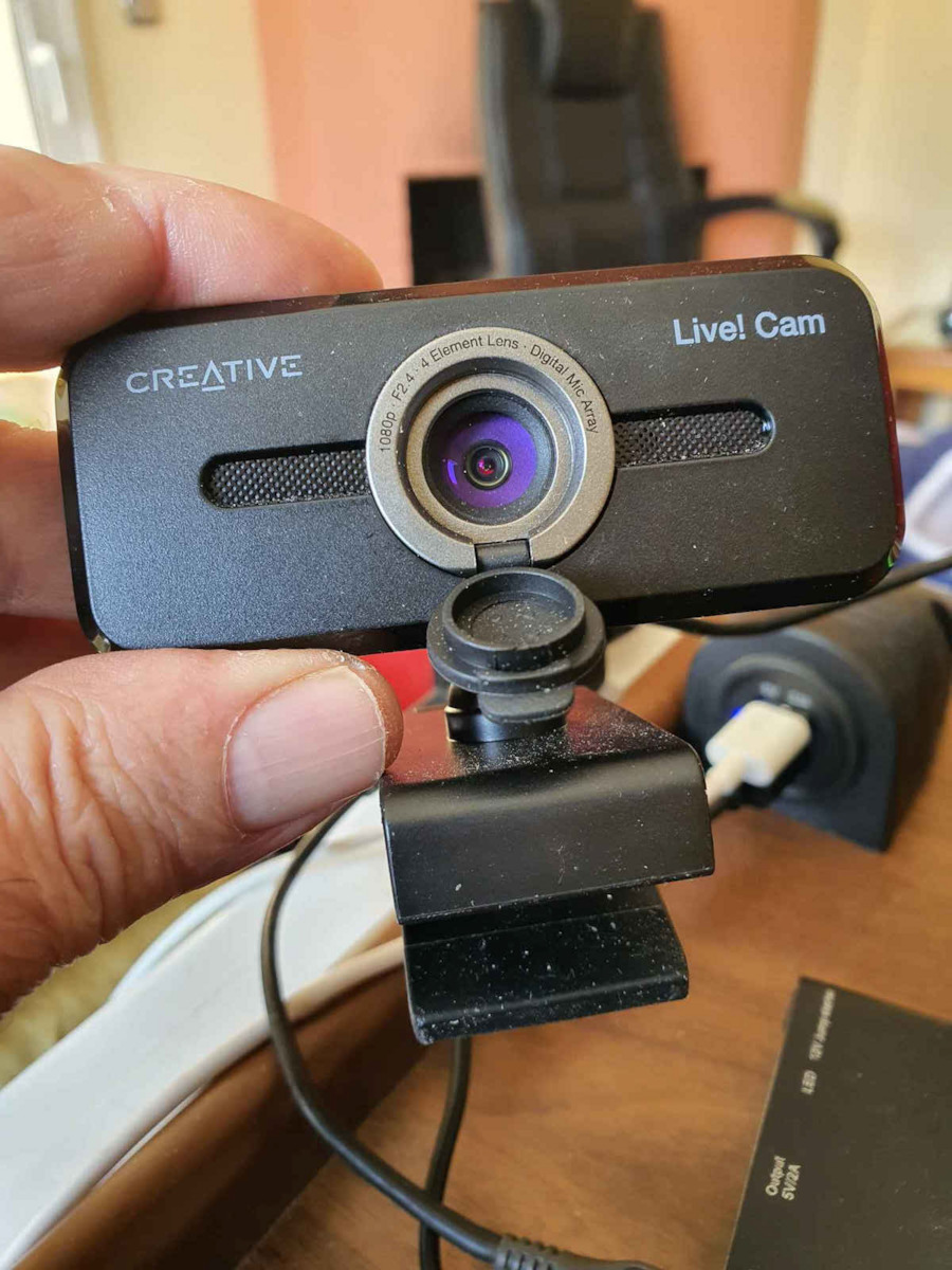 Creative Live! Cam Sync 1080p V2 Full HD Webcam with Auto Mute and Noise  Cancellation for Video Calls - Creative Labs (Greece)