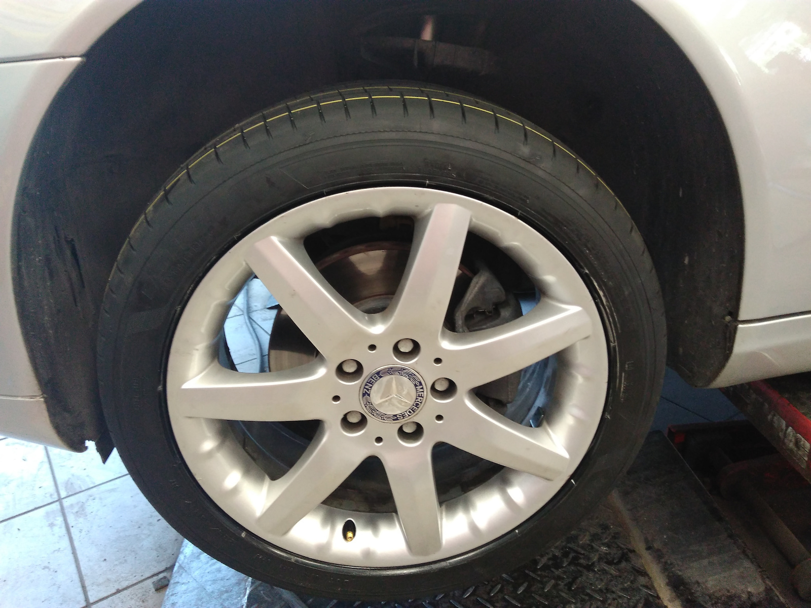 Goodyear Eagle F1 Asymmetric 6 245/40R17 91Y FP XL MFS Summer Tire for Passenger Car