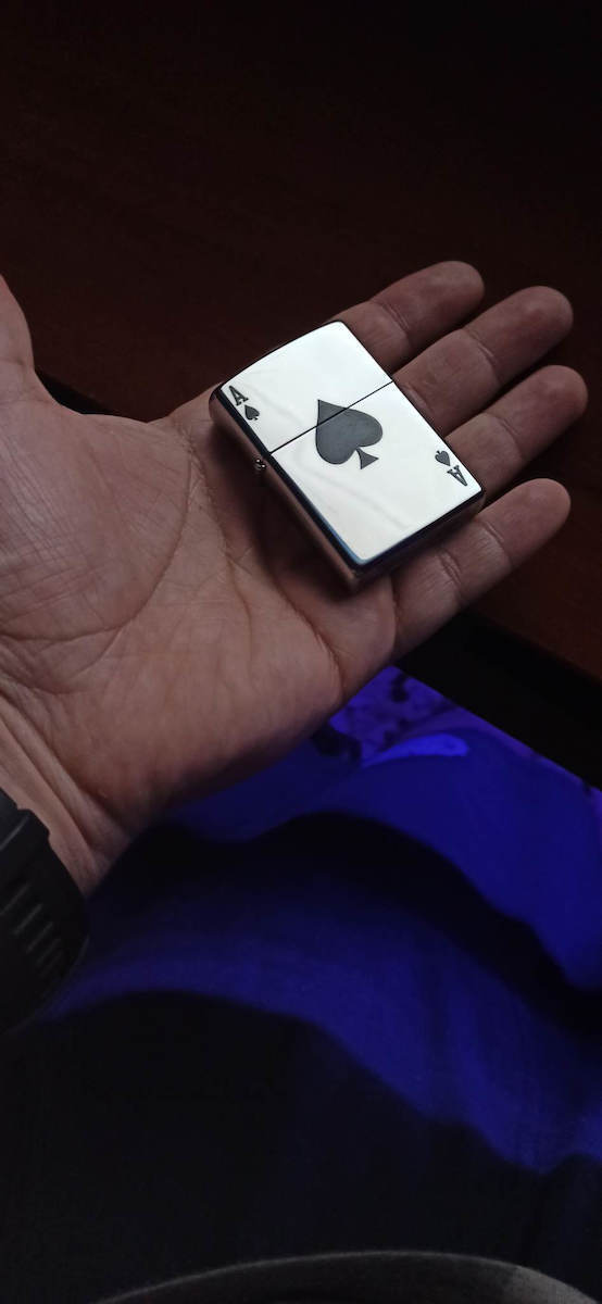 Zippo Αντιανεμικός Αναπτήρας Φλόγας Lucky Ace