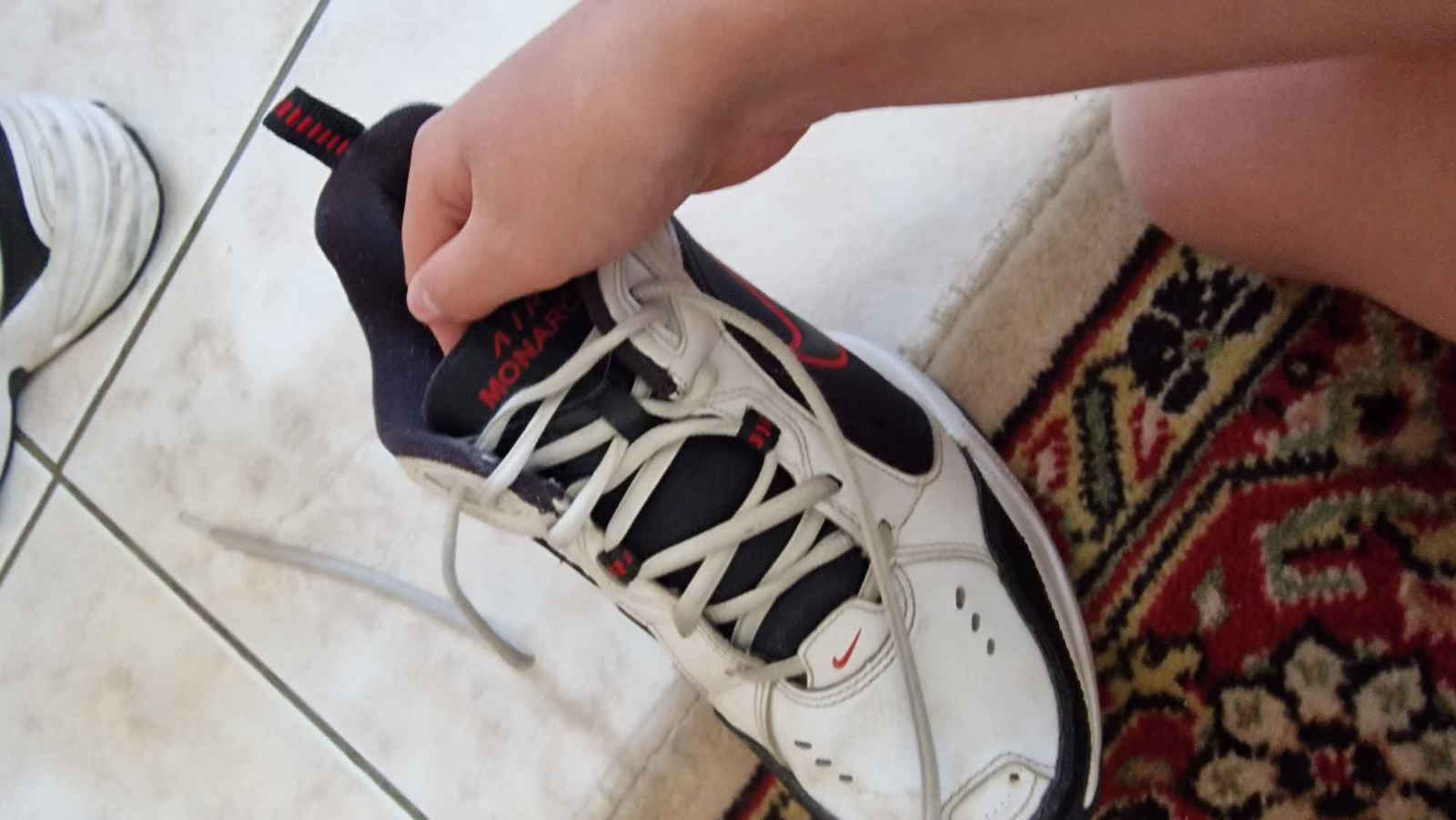 Air Monarch IV Sneakers White / Black