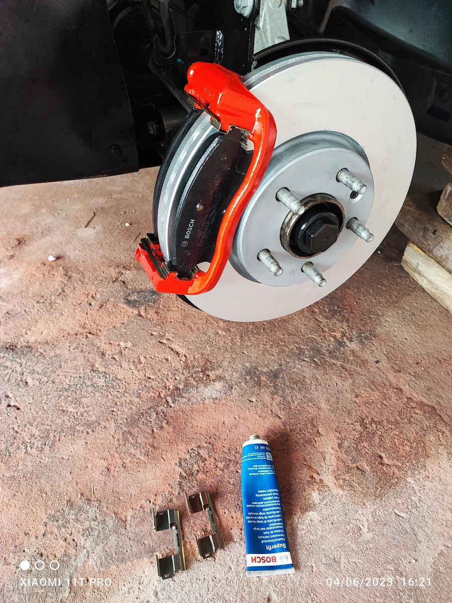 K2 Brake Caliper Paint Спрей за Боя за Спирачки на Автомобил Червен 400мл