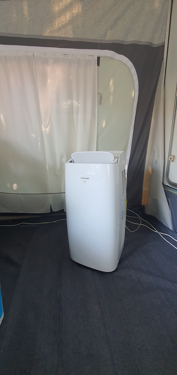 Toyotomi Eiko Мобилен Климатик 12000 BTU Охлаждане/Отопление