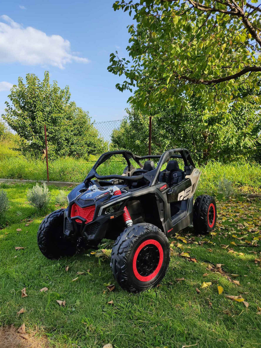 Can-am Maverick Rs Две Места с Дистанционно Управление Лицензиран 24 Волта Черен