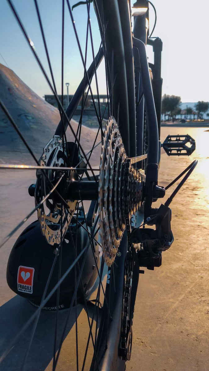 Scott Scale 980 29" 2023 Gri Mountain Bike cu 12 Viteze și Frâne pe Disc Mecanice