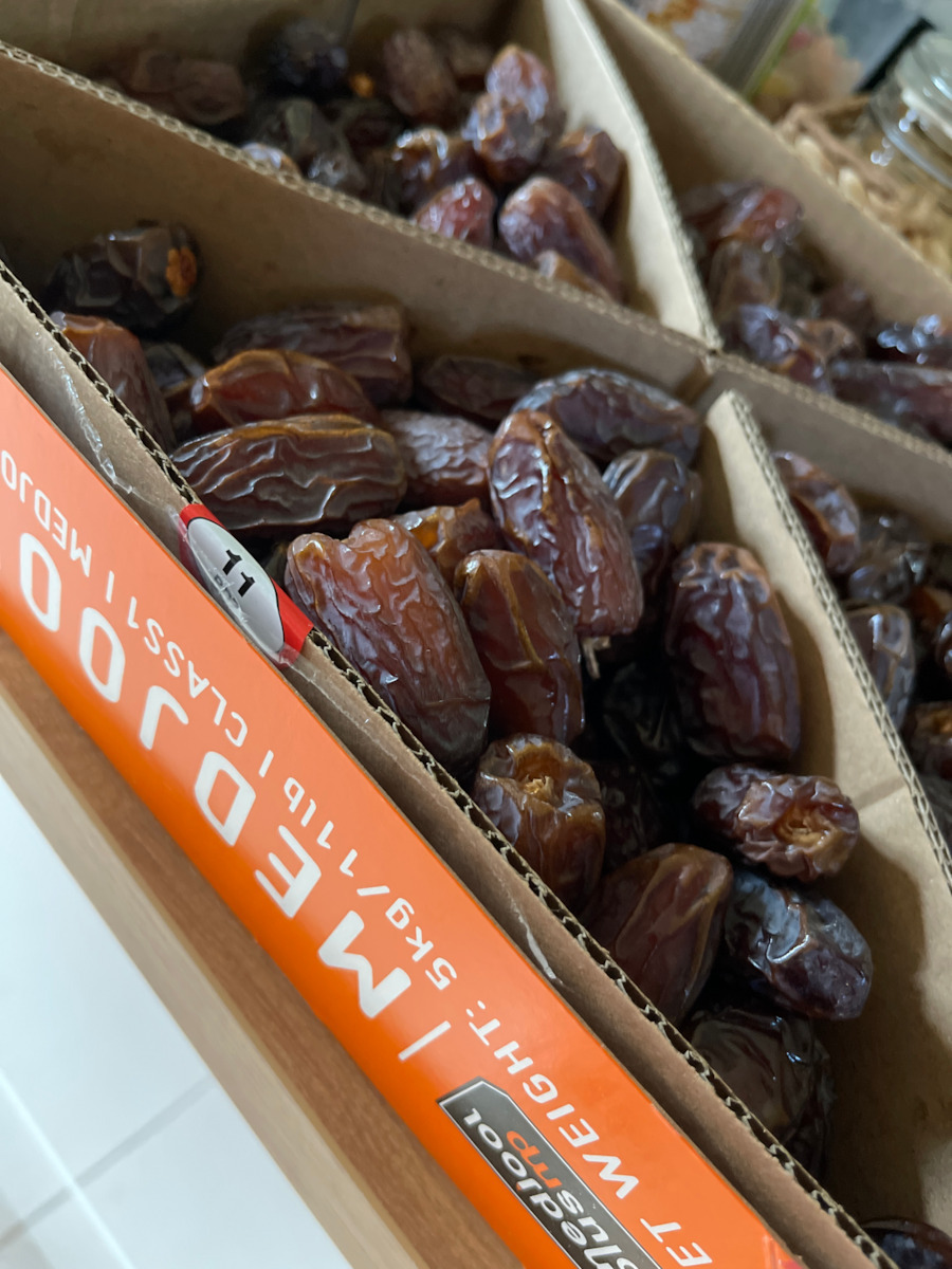Nutsbox Medjool Nuts 5000gr