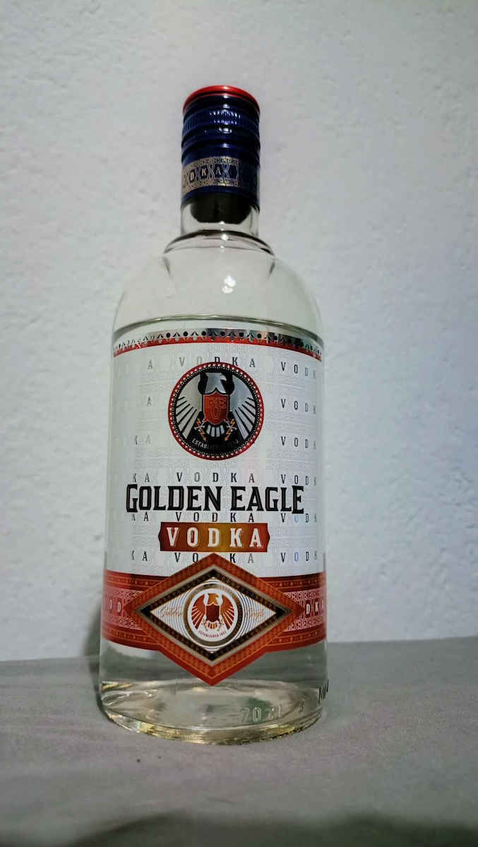Golden Eagle Imperium Водка 37.5% 700мл