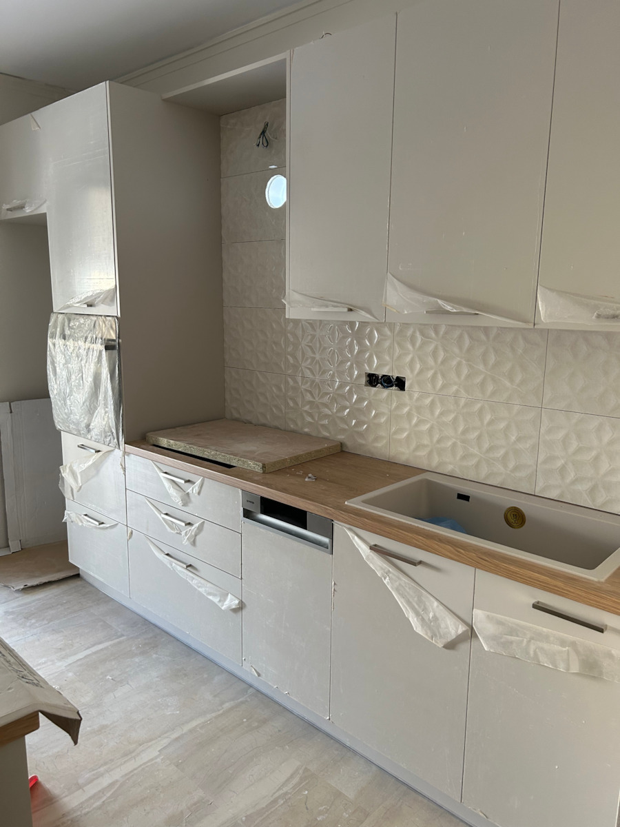 Tile Patmos 60x120 Rectified Baldocer White Glossy Marble Effect